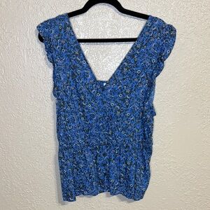 Old Navy Blue Floral V-Neck Smocked Waist Top